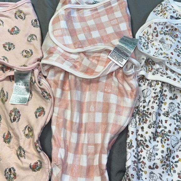 3 pack Disney princess swaddles Aden + Anais - Picture 4 of 7